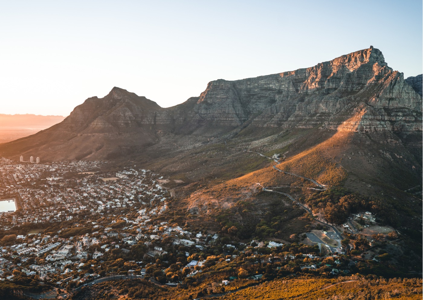 Table Mountain ao entardecer